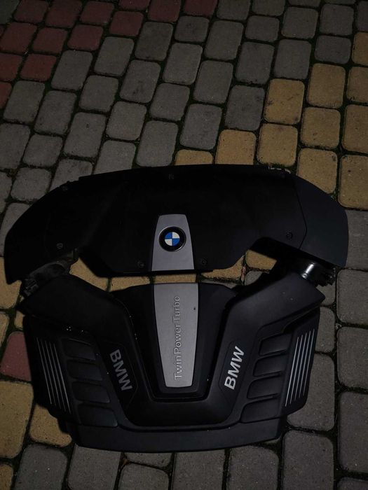 Кришка двигуна BMW X5 F15 X3 G01 G30 Ф15