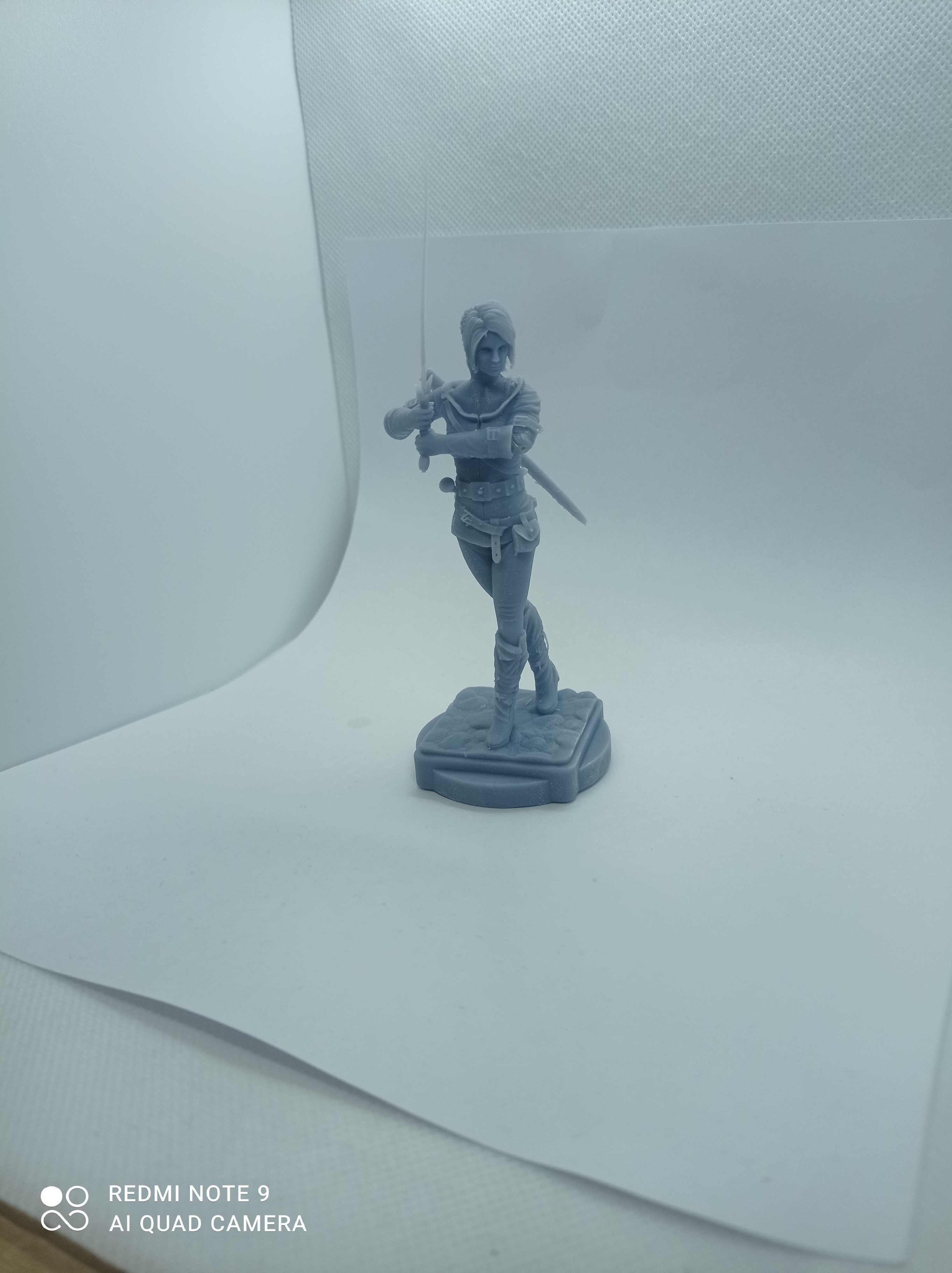Figurka Ciri wydruk żywica Wiedźmin Witcher Geralt