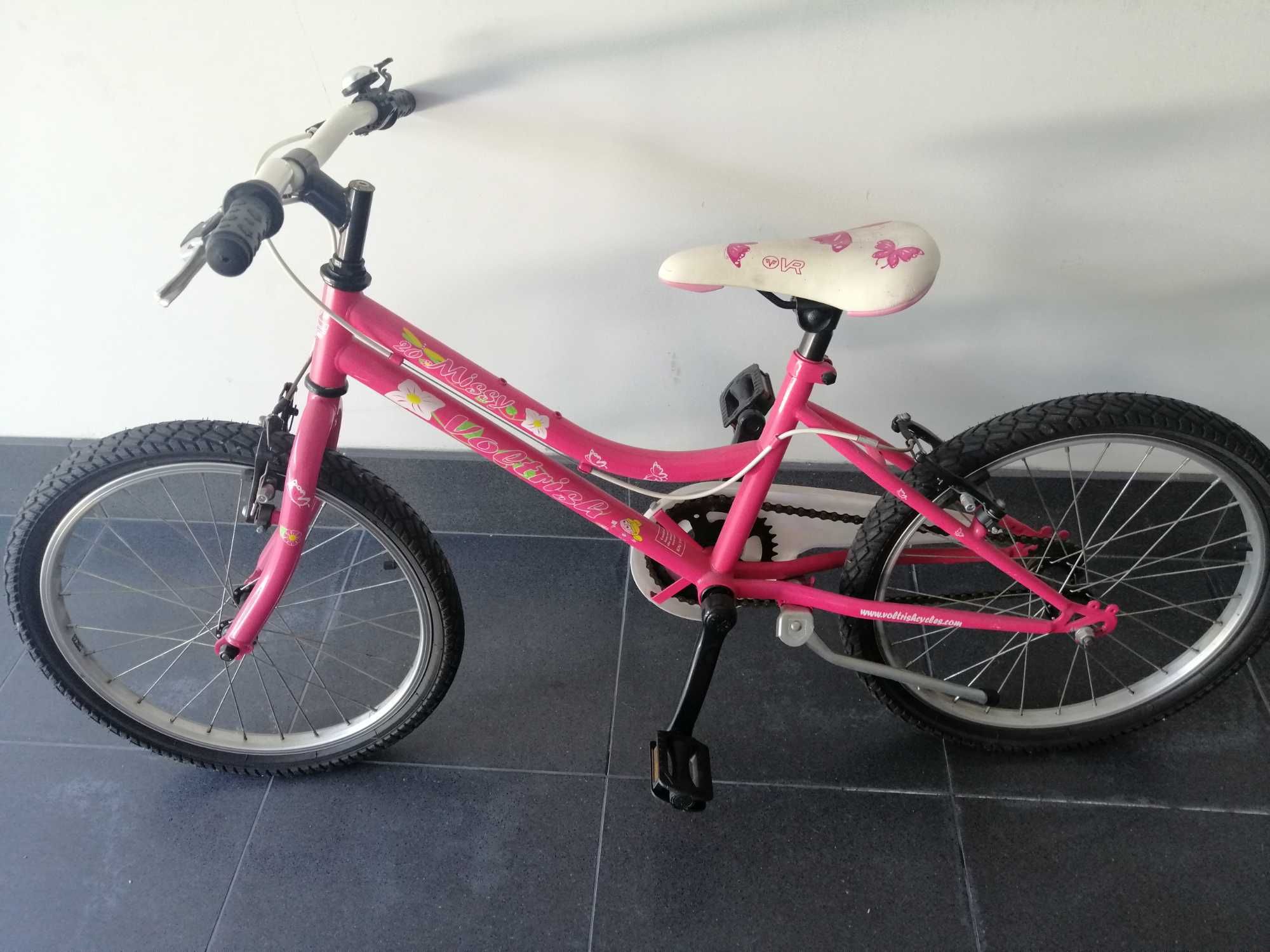 Bicicleta de menina