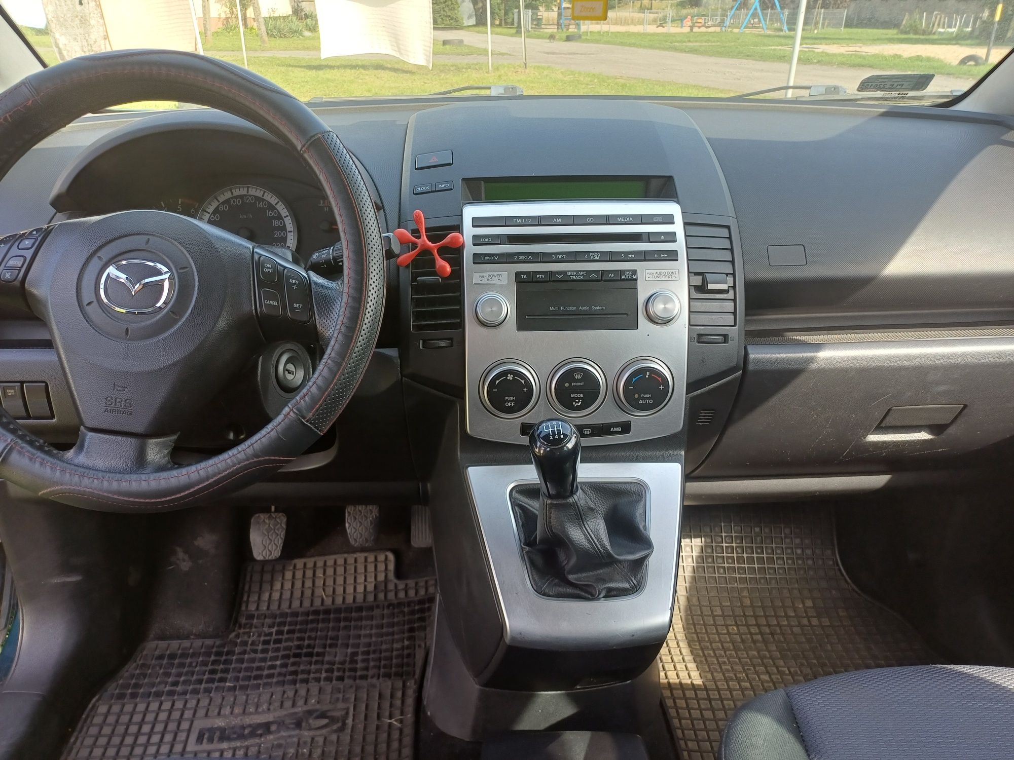 Mazda 5 cr19  rok 2007 2.0 m3