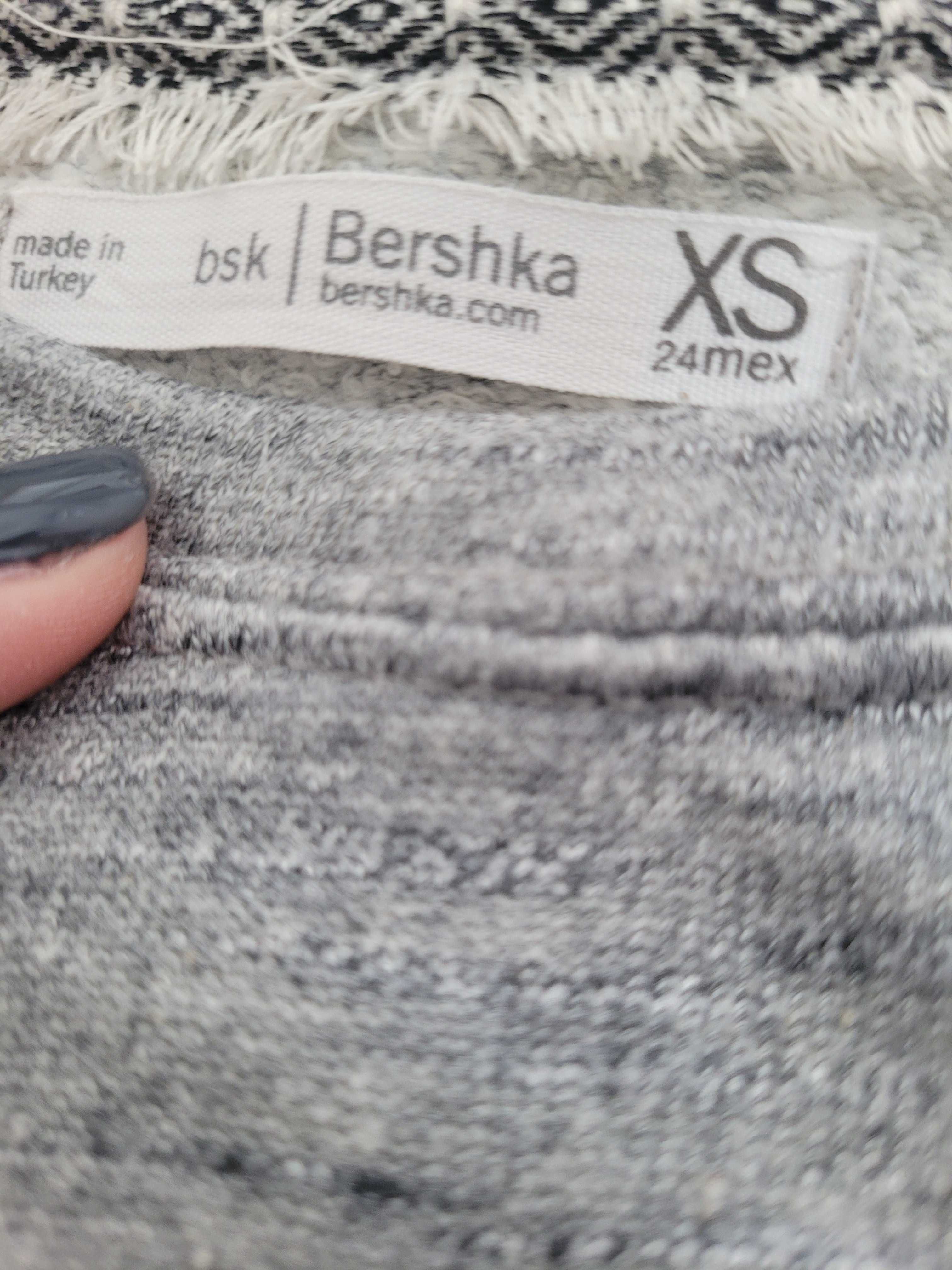 Camisola Bershka XS