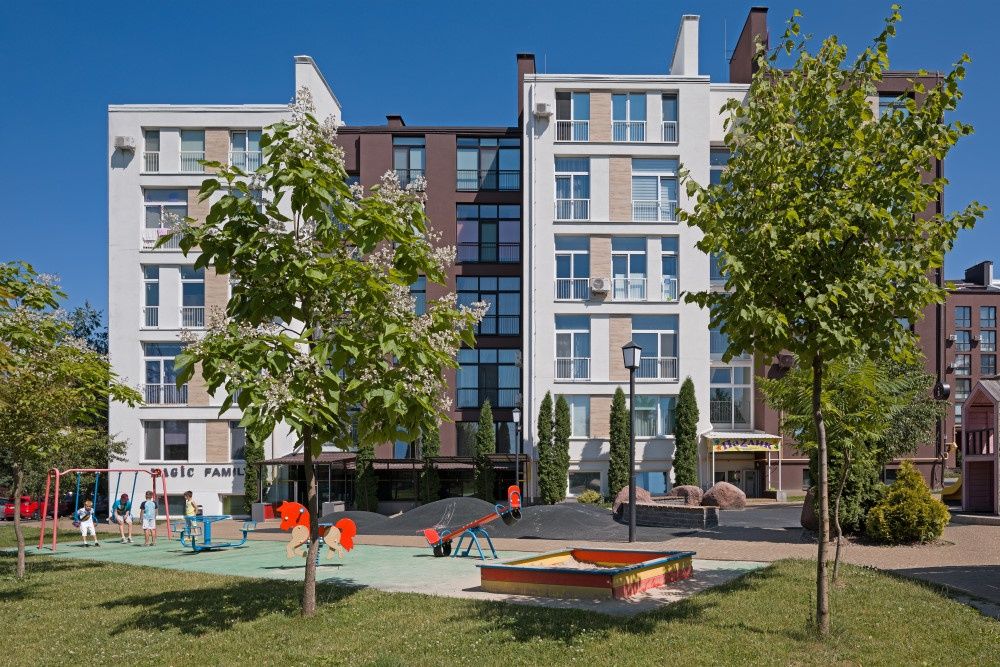 Продаж комерційного приміщення в ЖК CENTER, с. Білогородка