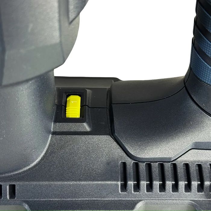 Перфоратор акумуляторний TITAN PRH3840B-CORE