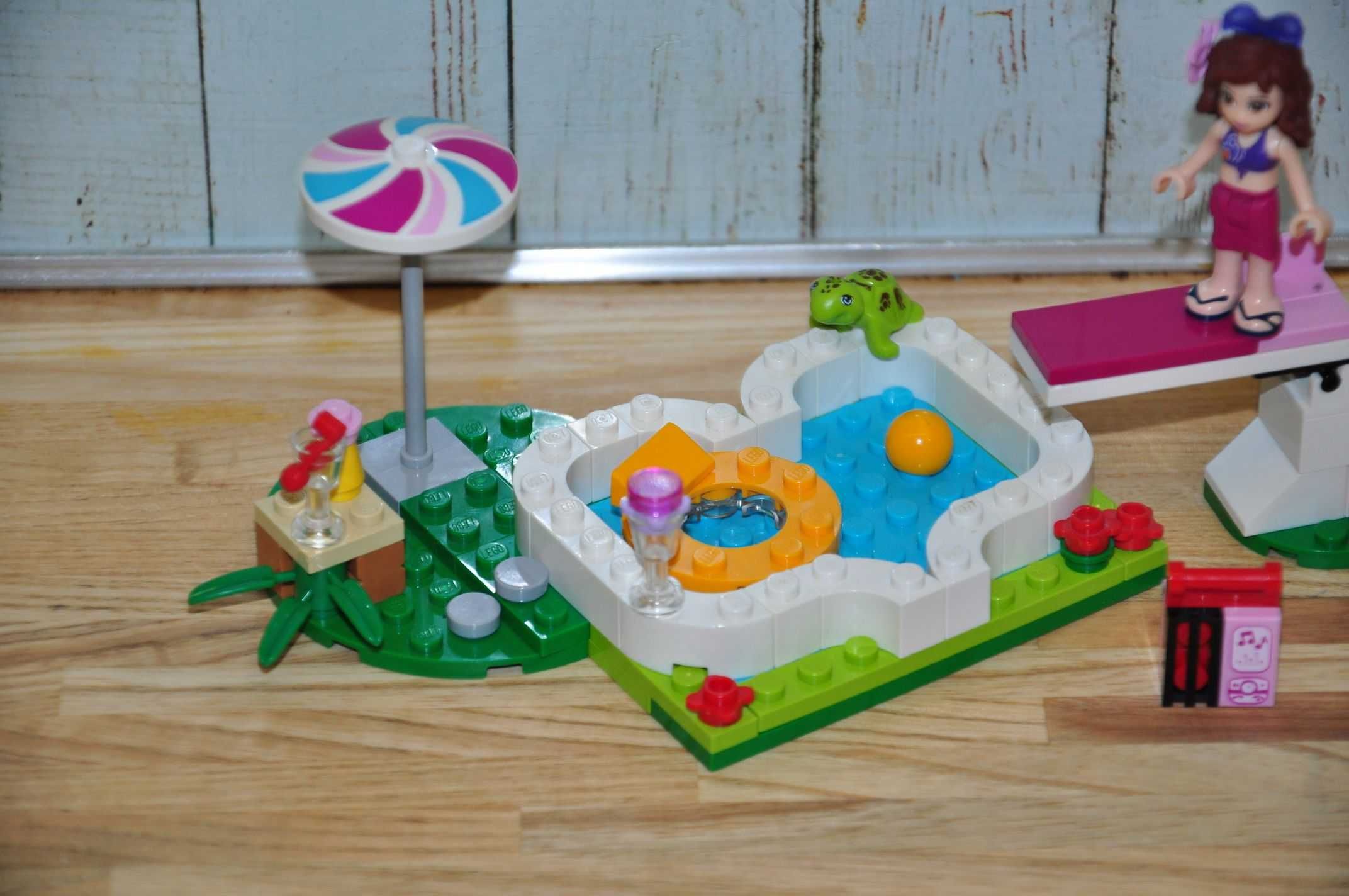 Z0089. Zestaw LEGO Friends 41090-1 Olivia's Garden Pool