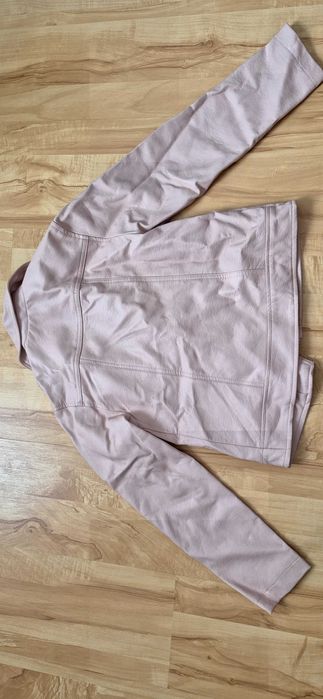 Kurtka skóropodobna różowa