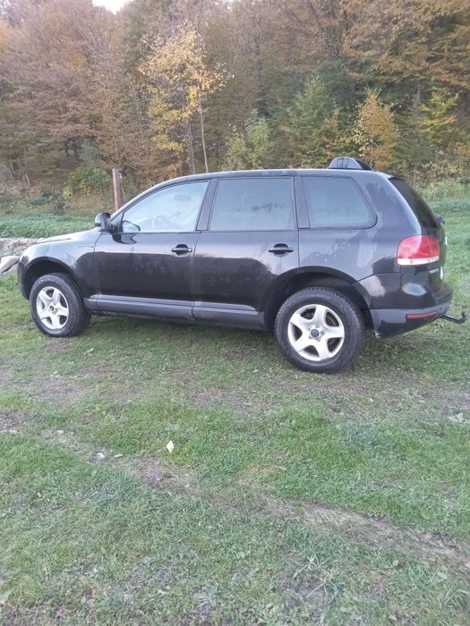 Продам Volkswagen Touareg 2.5