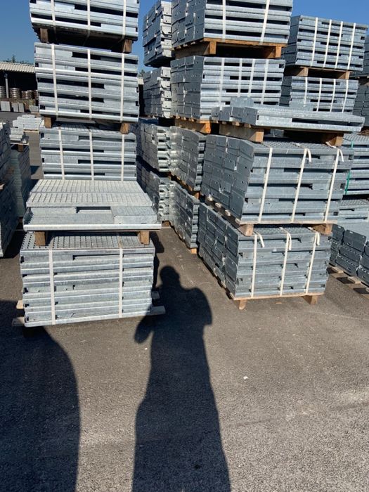 Stopnie stopień schody kratownica 600x240 wema krata ocynk WYSYŁKA