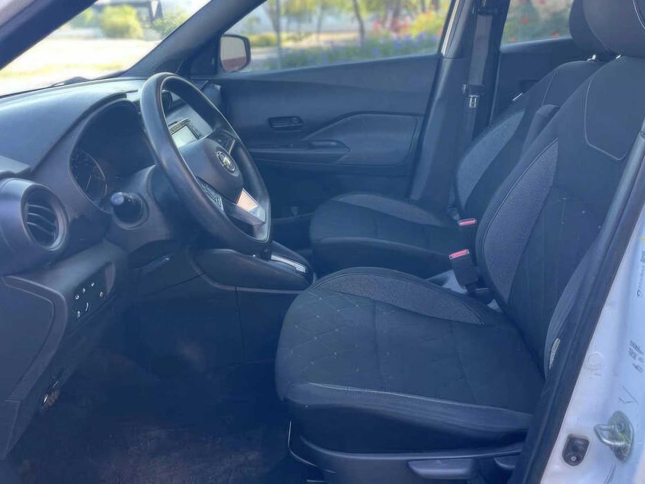 Nissan Kicks S      2020