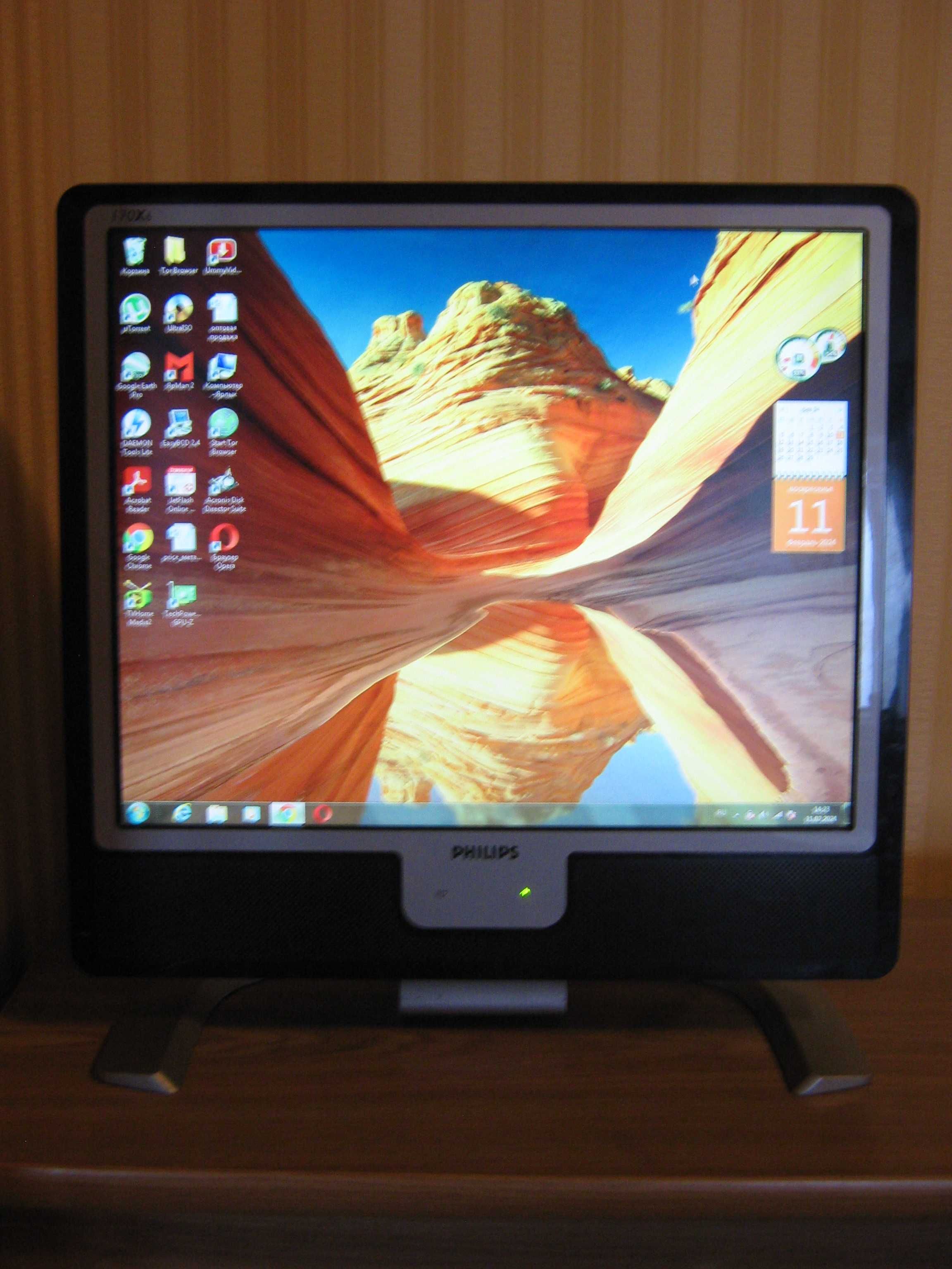 Samsung Samtron 71S, Philips 170X6