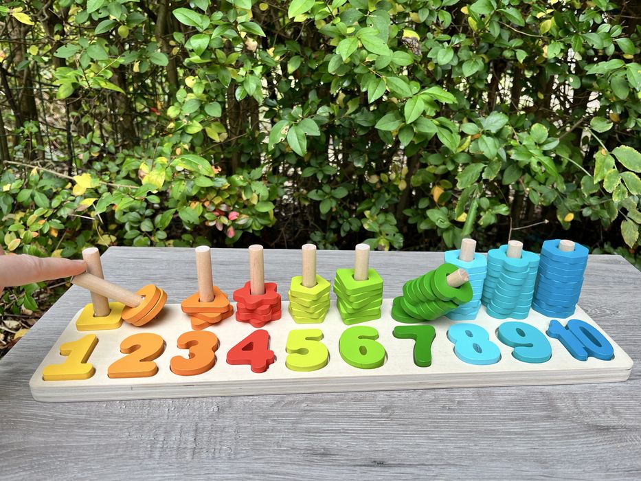 Деревяний розвиваючий сортер