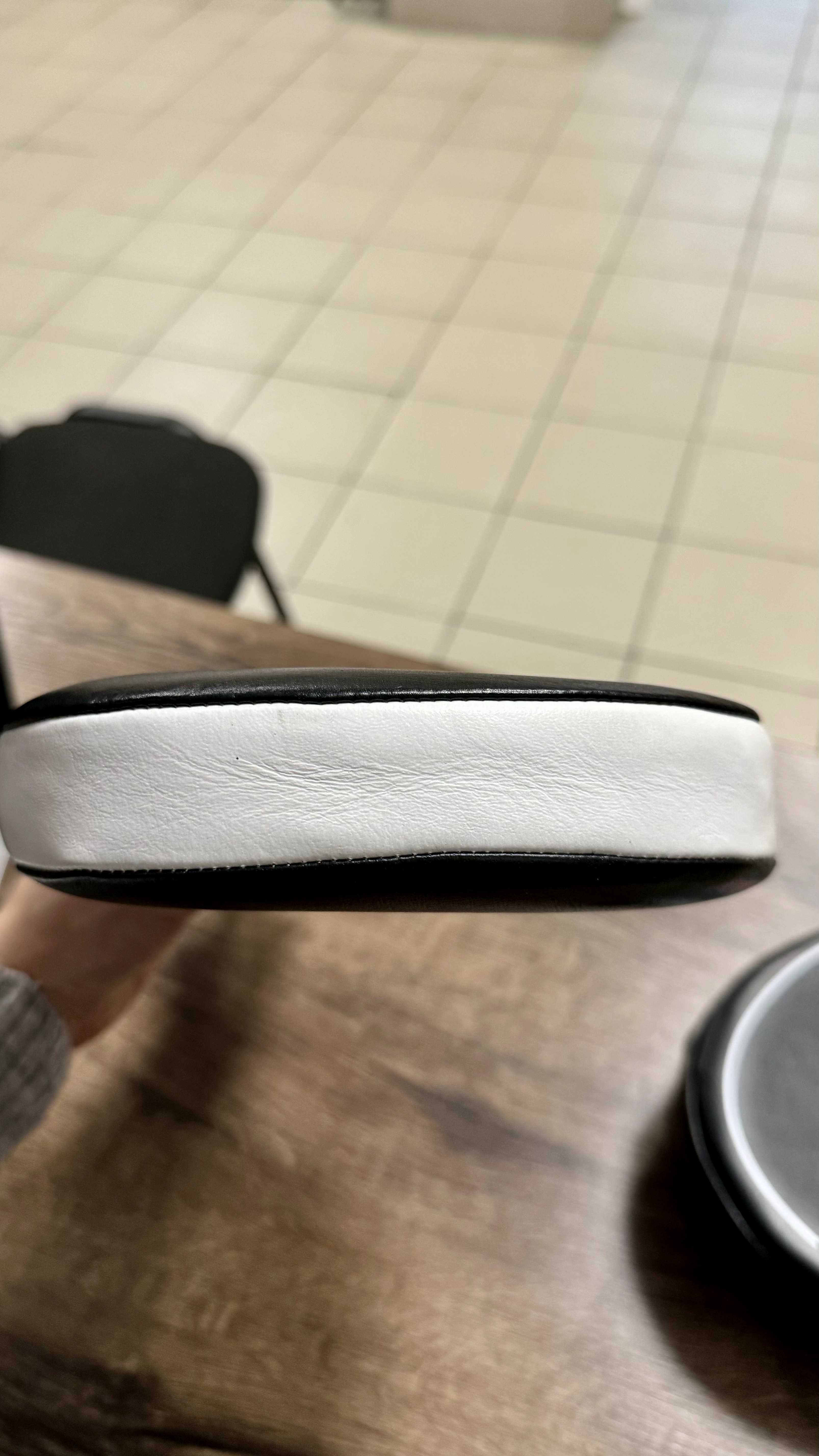 Ракетки TITLE Punch Training Accuracy Paddles (нова)