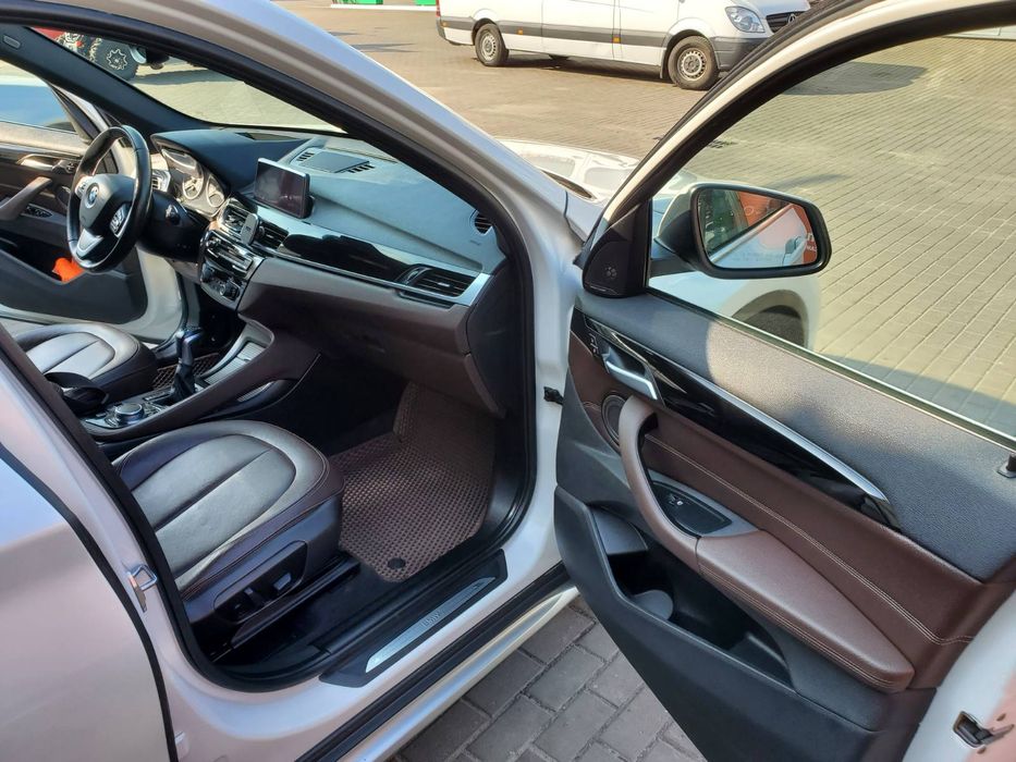Продам BMW X1 (F48) xdrive 2.0