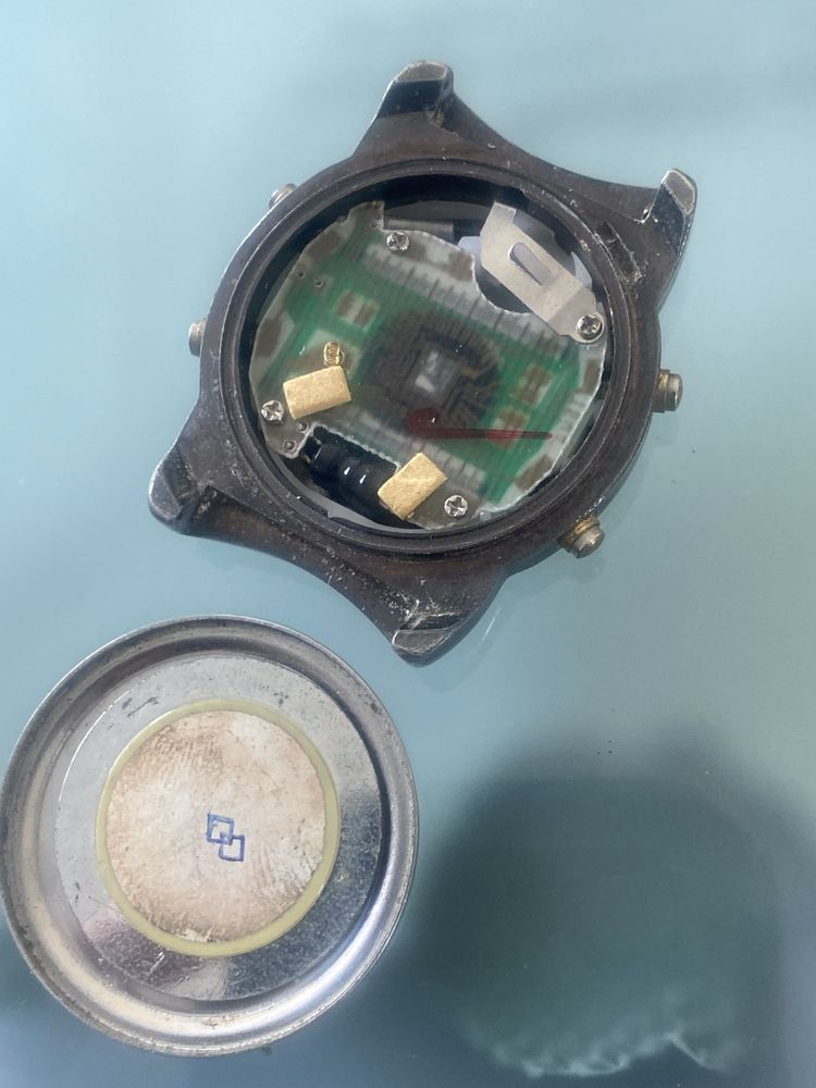 Trzy zegarki elektroniczne LCD prl stare kwarcowe