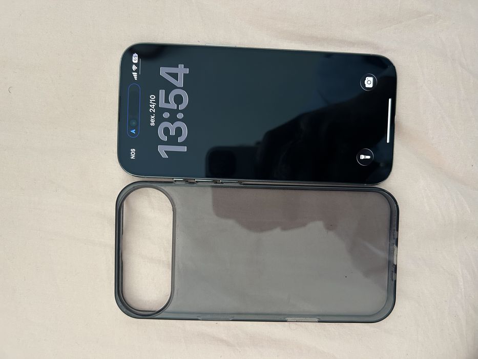 Iphone 17 Air semi novo com caixa