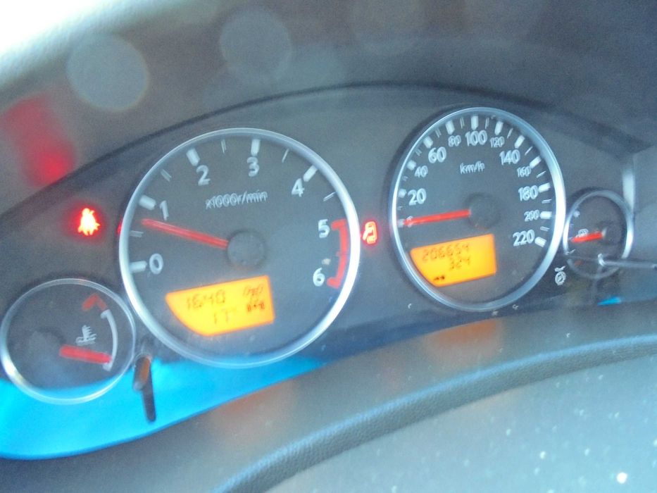 Nissan Navara 4x4.2012r 2,5d 206tys.174KM Bez Rdzy rama zdrowa.