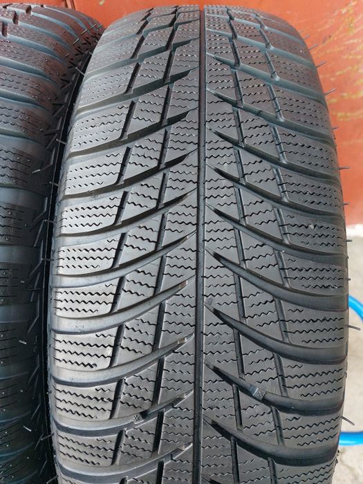 215/65/17 R17 Bridgestone Blizzak LM001 4шт ціна за 1шт зима шини
