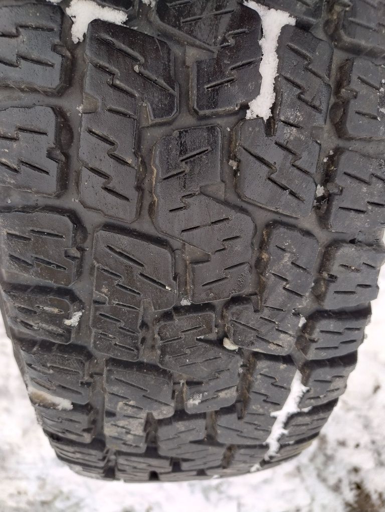 Felga +opona AT VW AMAROK T5 245/70/16
