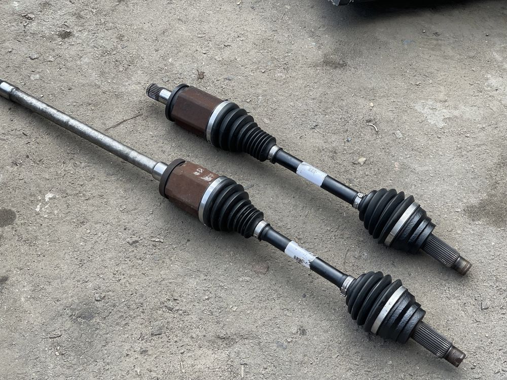 Полуось Привод шрус BMW X5 E70 F15 Передняя Задняя БМВ Х5 Е70 Ф15 Ф25