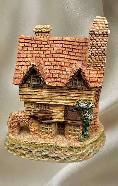 Статуетка- Винний магазин. David Winter Cottages. ручна робота