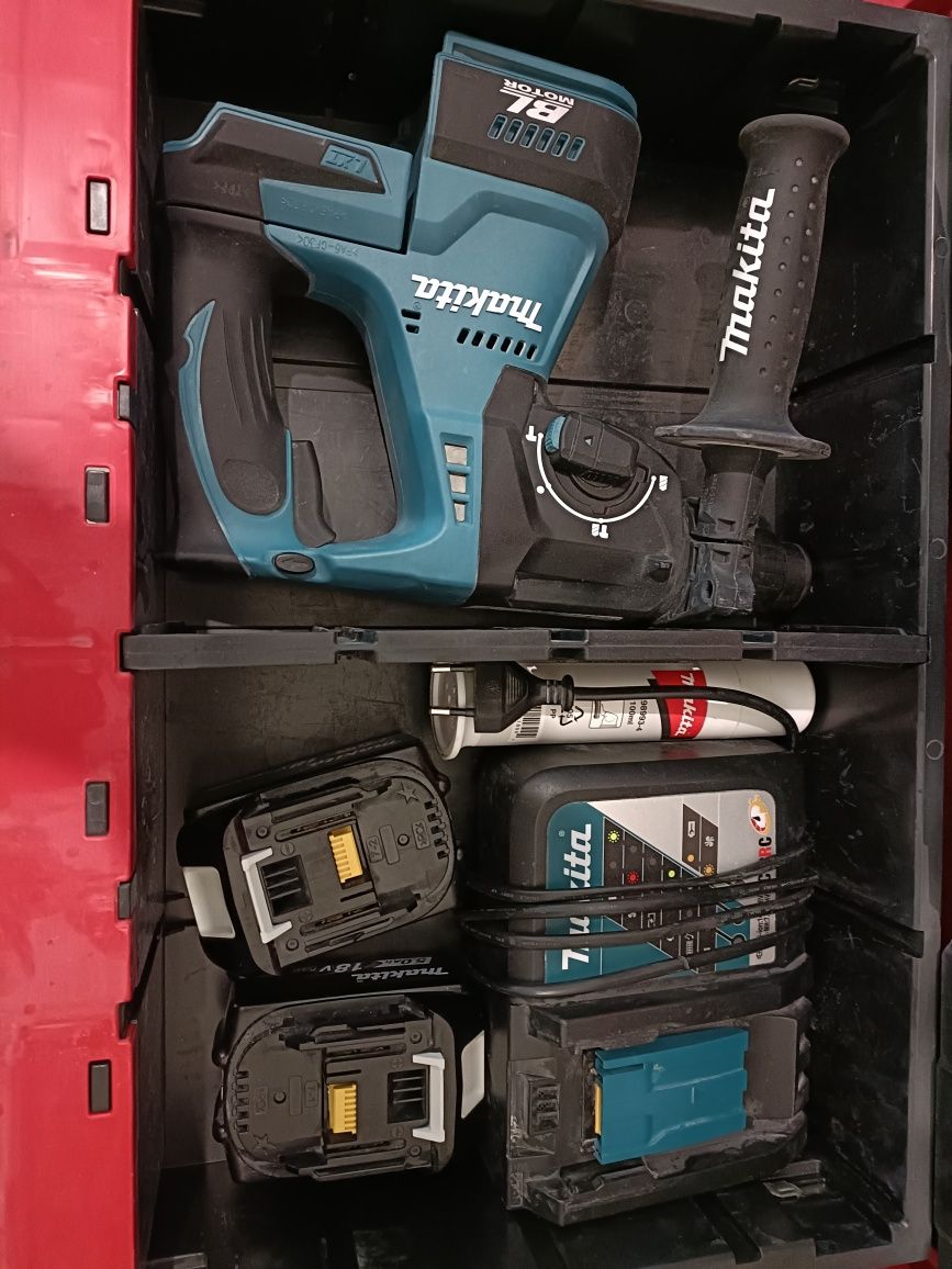 Młotowiertarka Makita 18V
