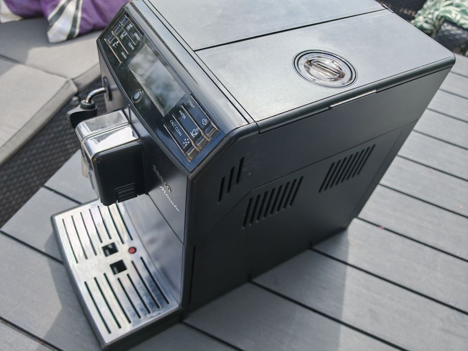 Ekspres Saeco Minuto HD8761