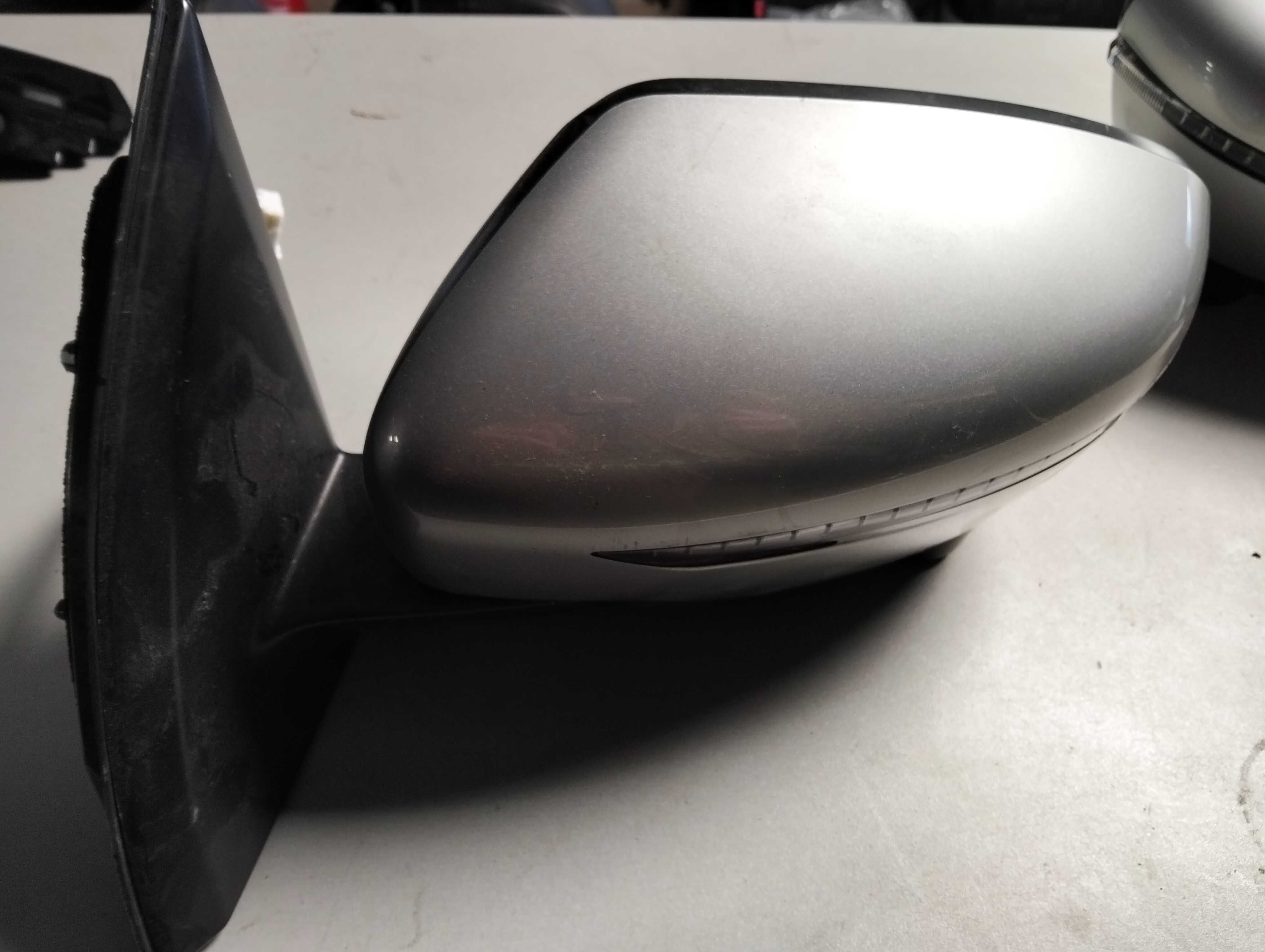 Lusterko lewe prawe Qashqai j11 kolor ky0 13 pin