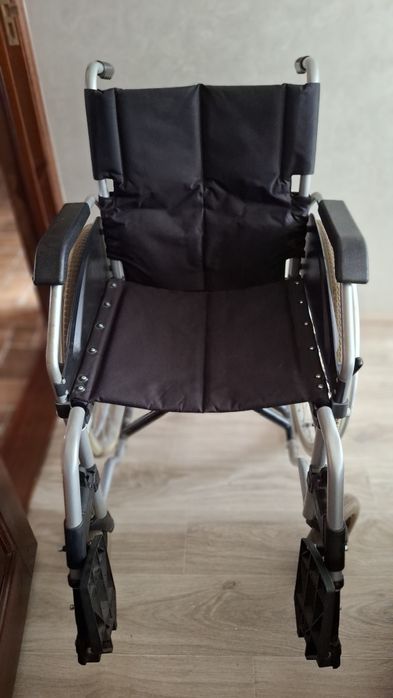 Коляска инвалидная