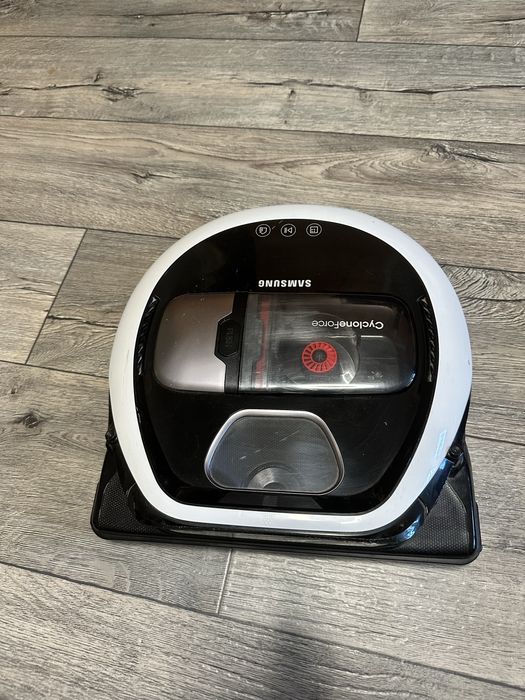 Робот пилос samsung