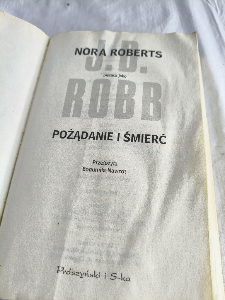 Książka pożądanie i śmierć 1