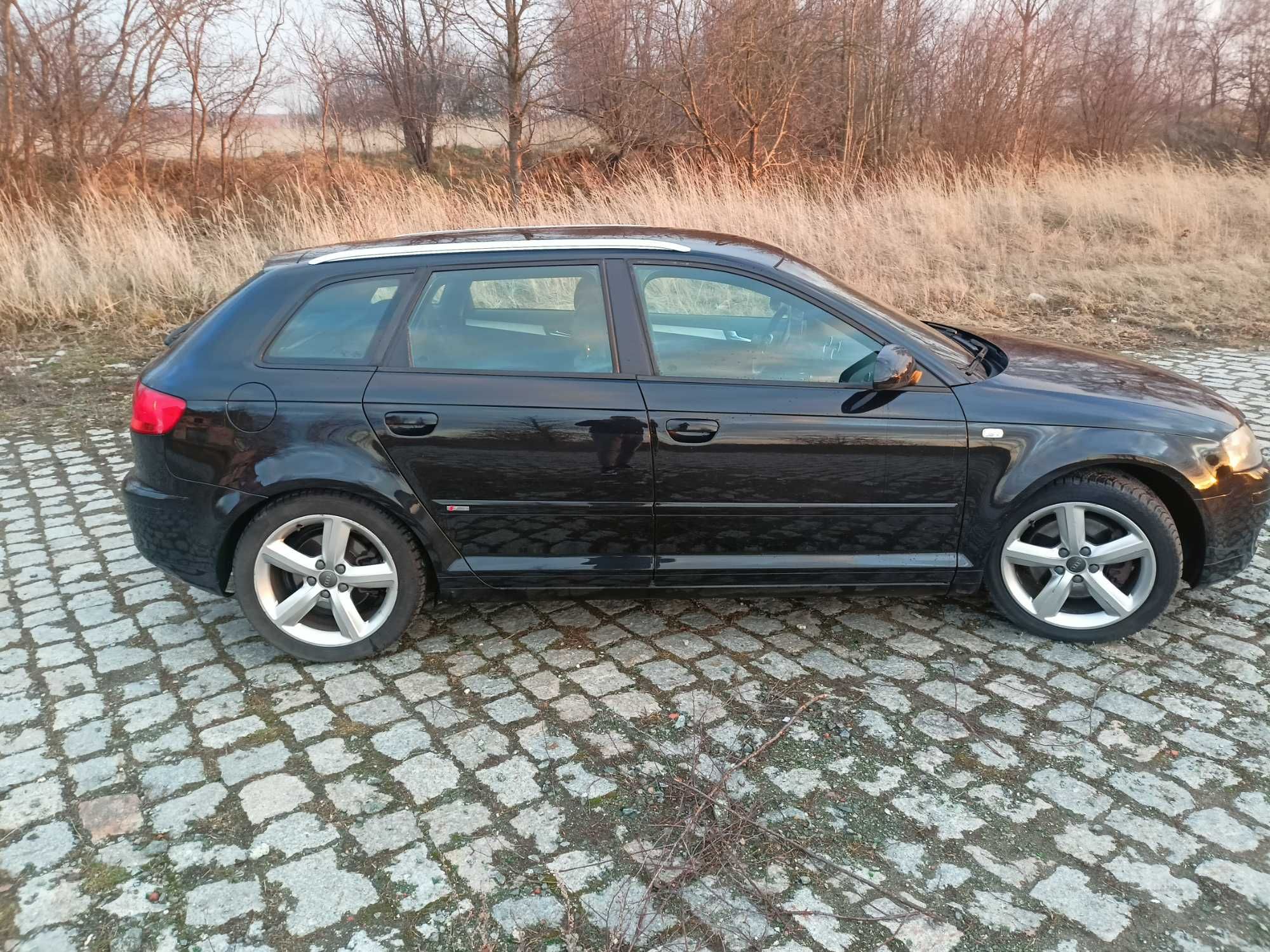 Audi A3 2.0 TDI Sportback DPF S tronic S line Sportpaket (plus)