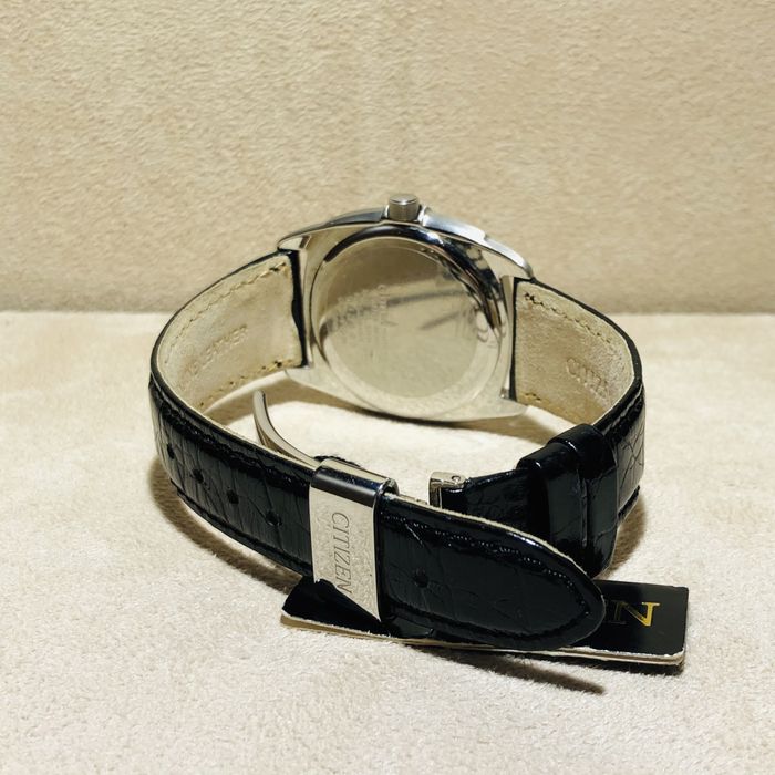 Citizen Quartz #AD4310-33E - Nunca Usado Com Etiqueta