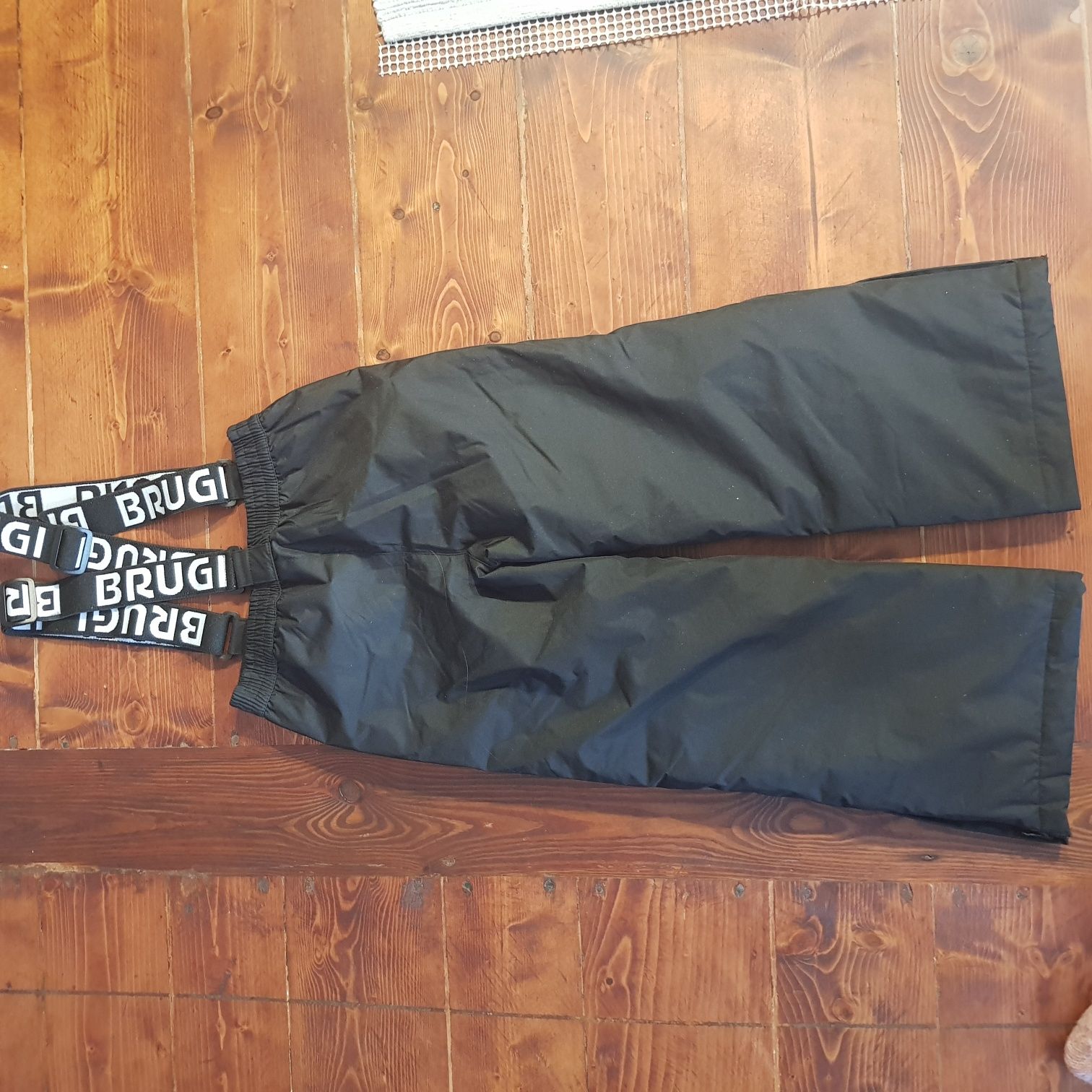 Spodnie narciarskie czarne, tech proof 5000 BRUGI 116/122
