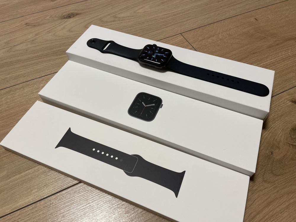 Idealny Apple Watch serii 6 44 mm Space Gray w PERFEKCYJNYM stanie!