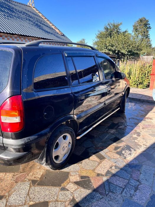 Продам Opel Zafira A