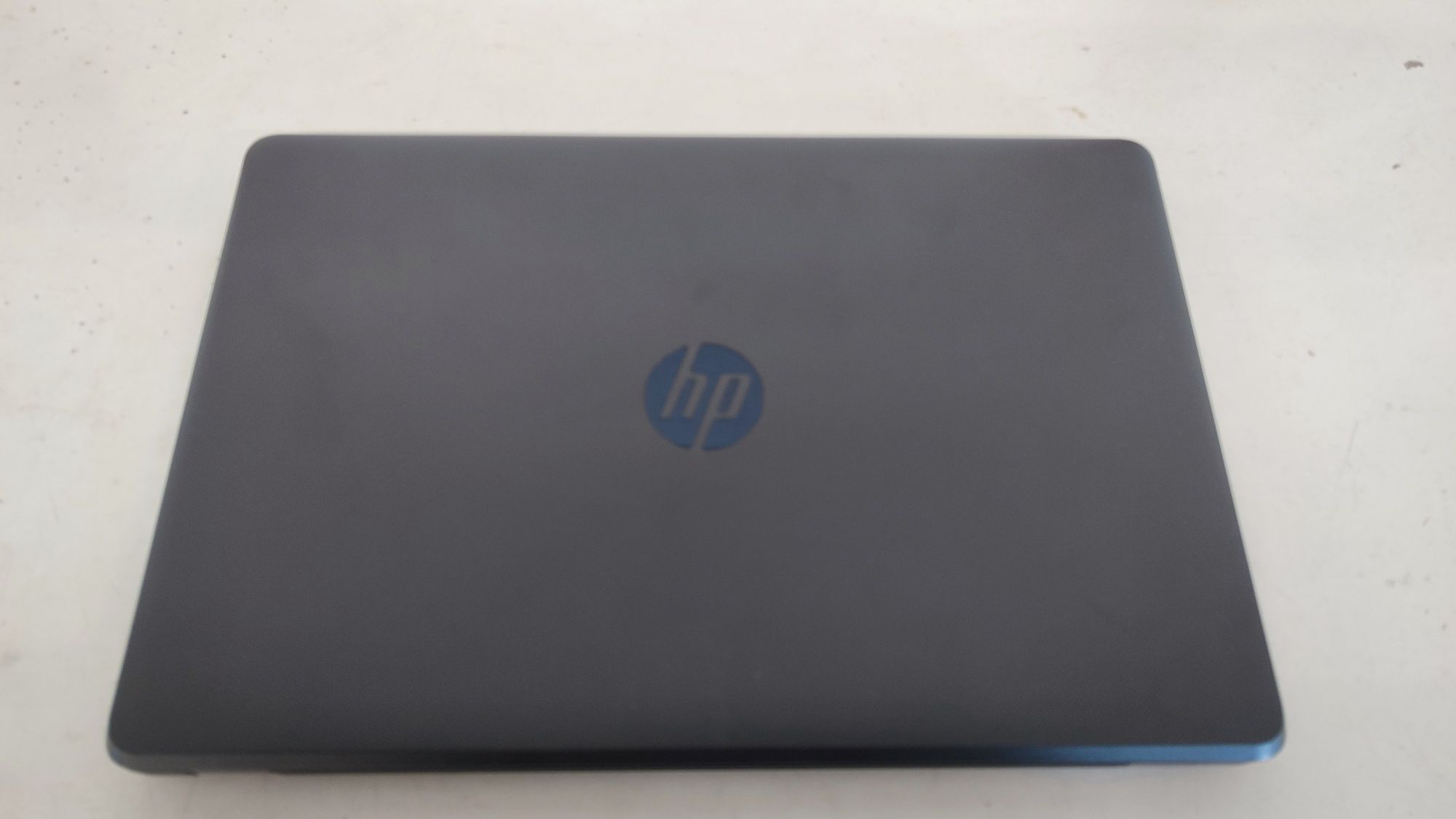 HP 250 G6 ( Ideal para trabalhar )