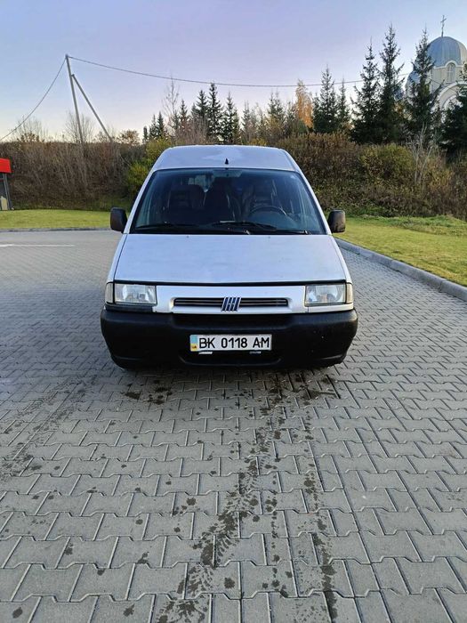 Авто машина бус мінівен Fiat Scudo