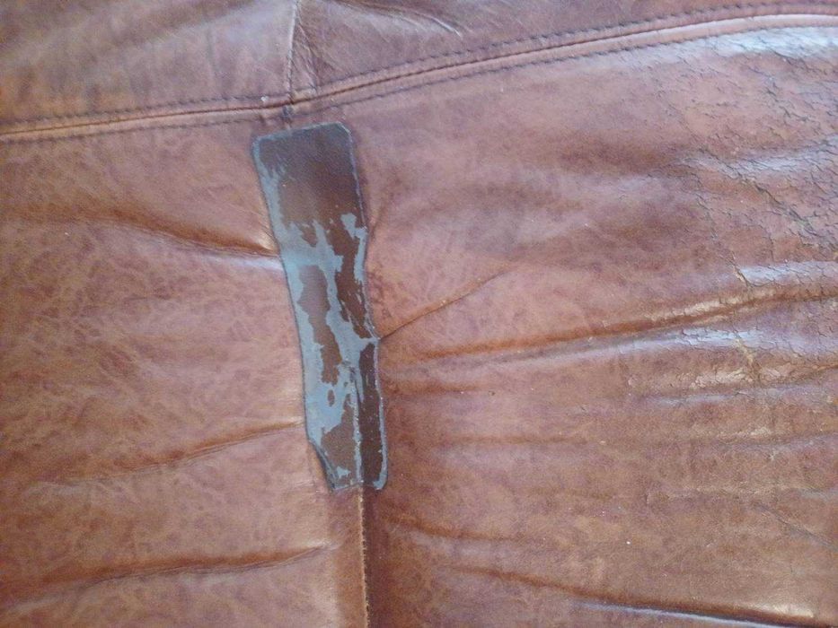 Sofá em pele genuína