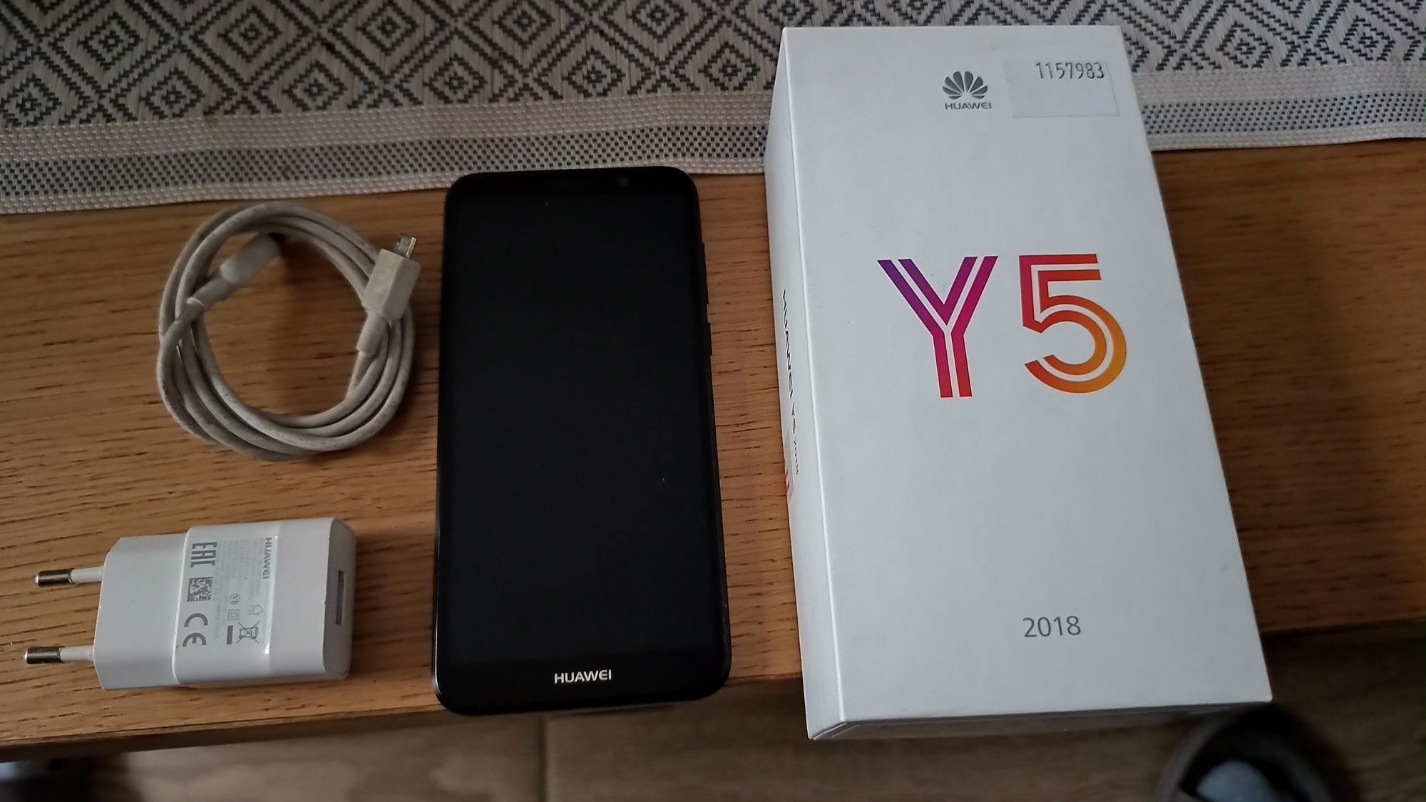 Huawei Y5 2018 smatfon