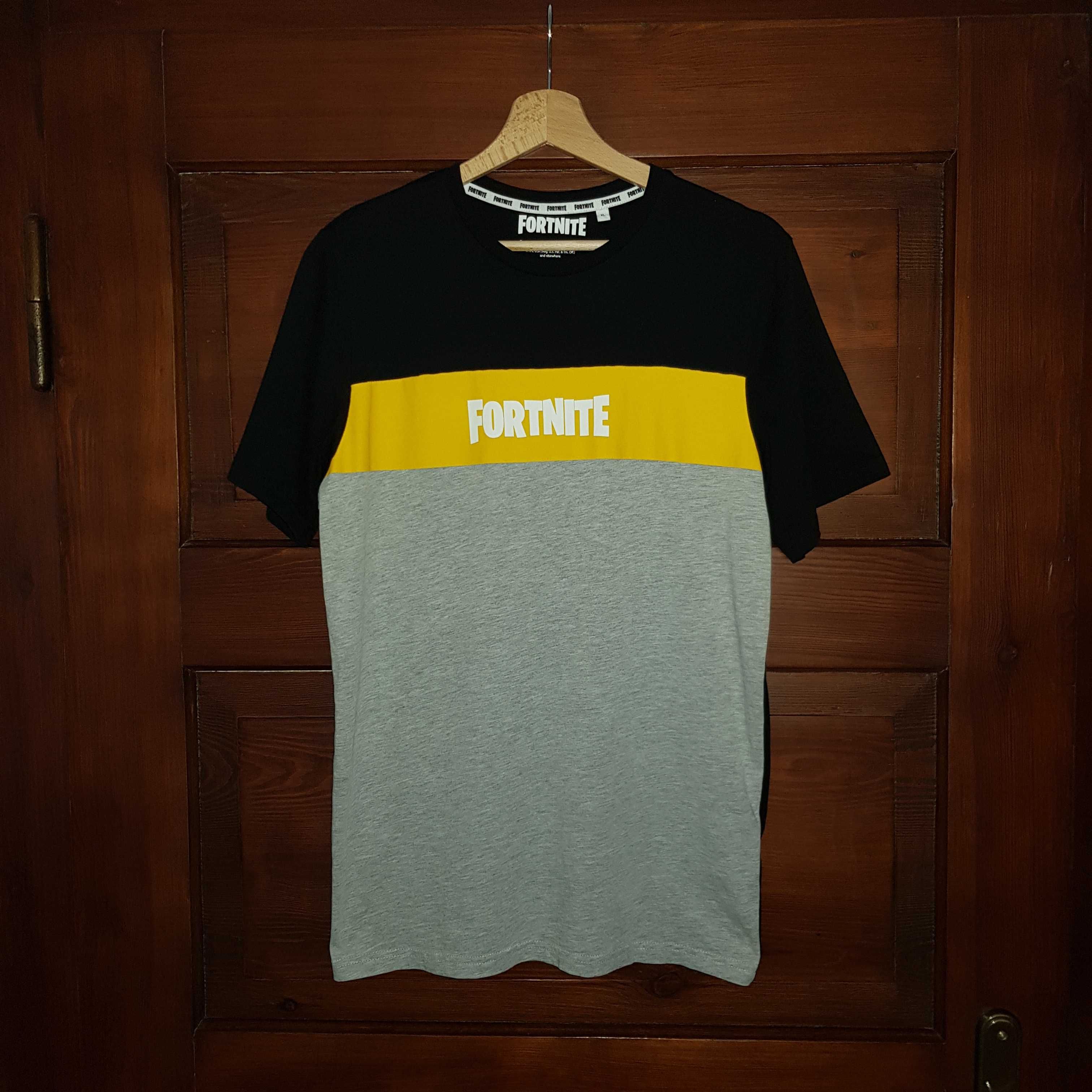 T-shirt Fortnite C&A rozm. XL (158-170 cm)