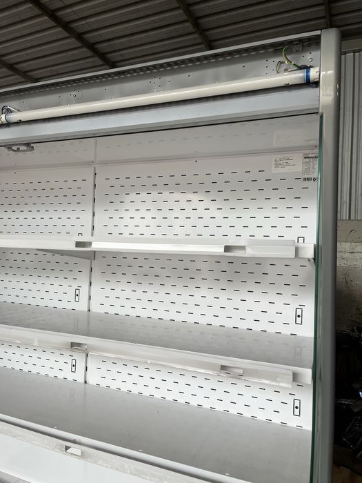 Regał chłodniczy Igloo Paros 1.9 szafa witryna chłodnicza sklepowa