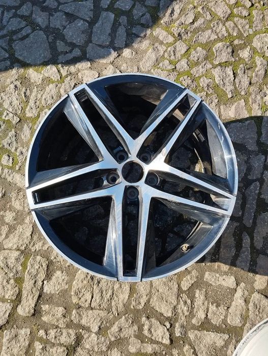 Felga alu Seat Ibiza 5x100 7J 18 ET 51 6F0601025E