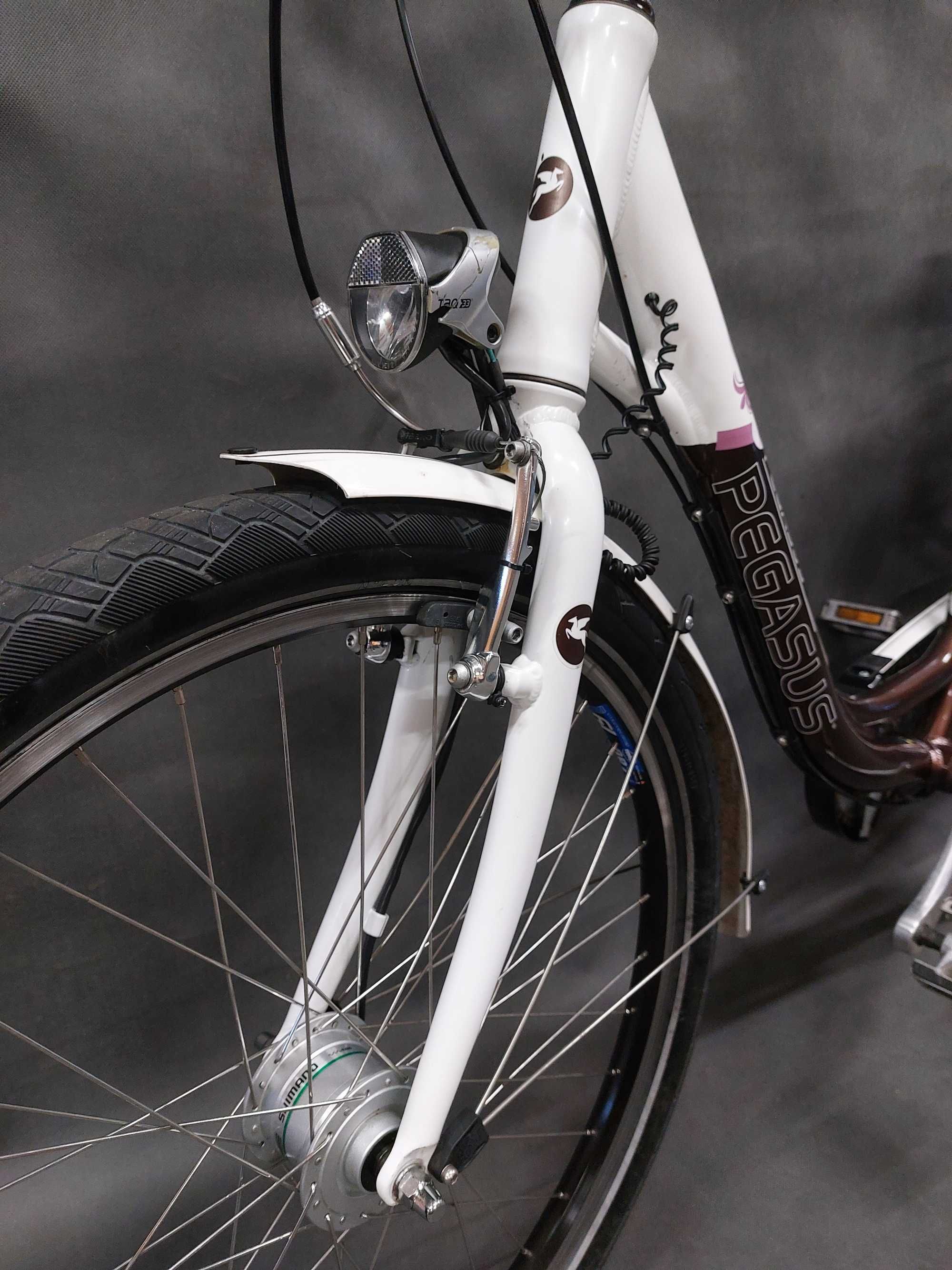 Rower Pegasus Premio City_Damka_26"_Shimano_Nexus