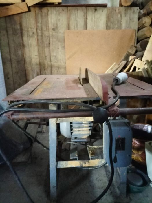 Piła stołowa, krajzega. Trójfazowa sprawna z tarczą