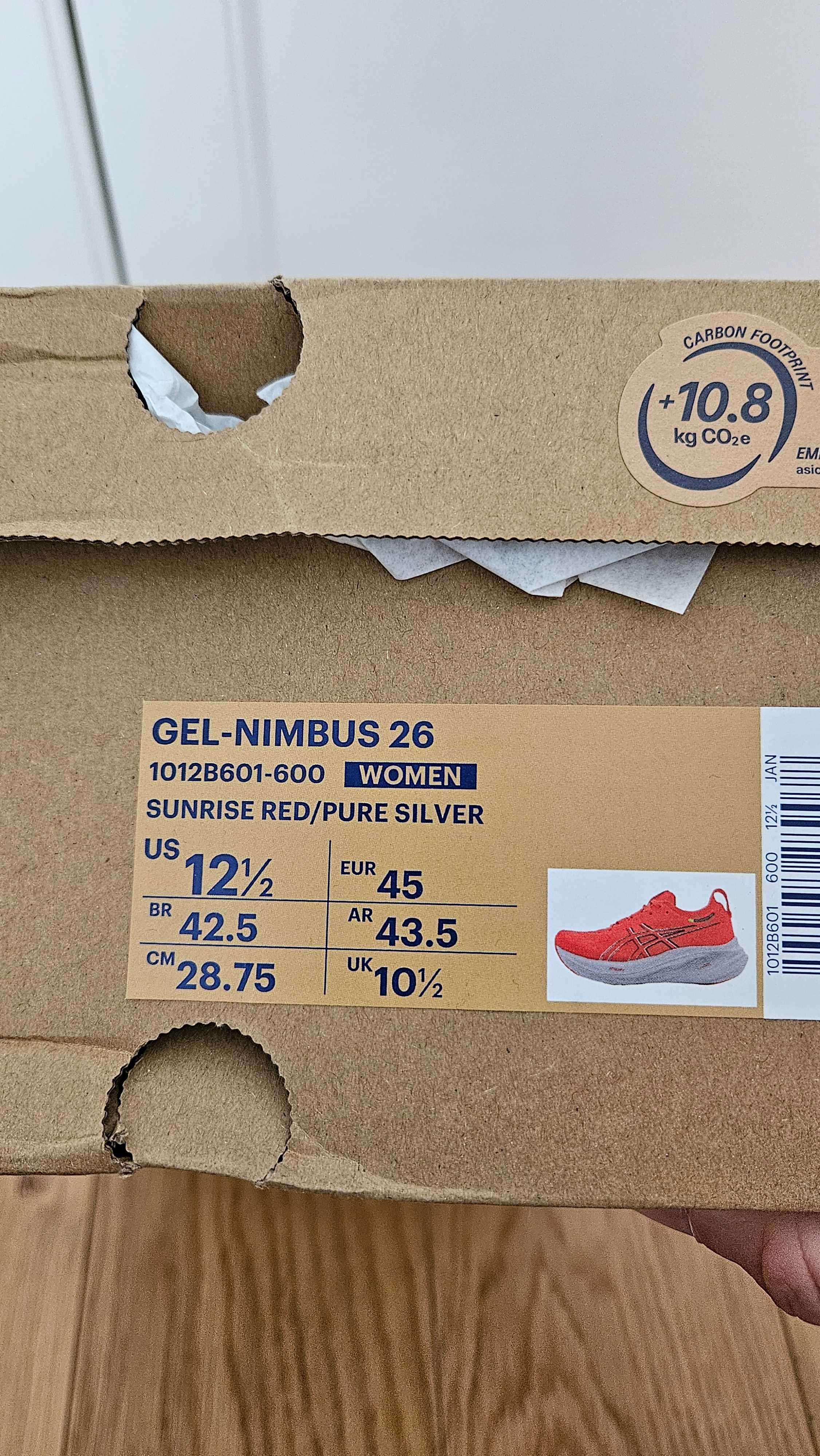 Asics Nimbus 26 buty do biegania W 45 28,75cm czerwone Wawa Mokotów