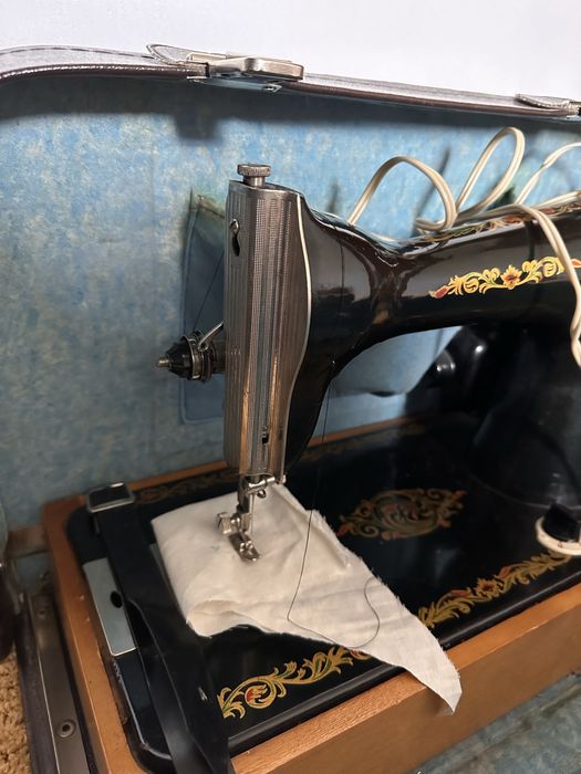 Швейна машинка подільського заводу «Подольск»