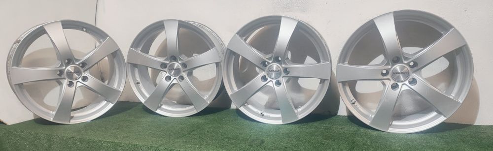 Felgi aluminiowe Dezent 5x112 et 35 8J 18" TPMS VW Seat Skoda Audi
