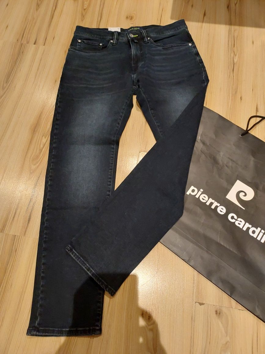 Nowe jeansy marki Pierre Cardin rozm.33/32