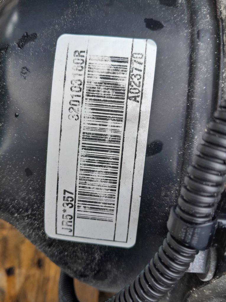 Skrzynia biegów Renault Clio IV Captur 0.9 TCE JR5357  Stan Wzorowy