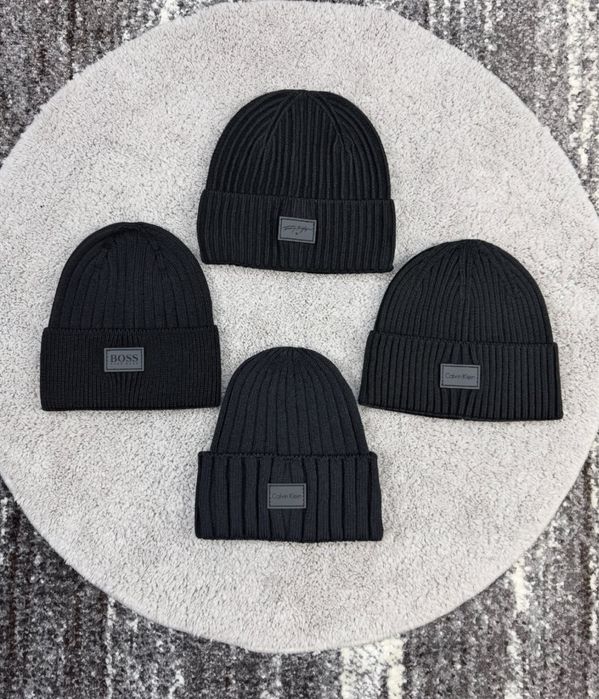 Оптом чоловічі шапки відомих брендів