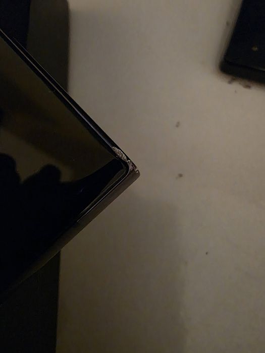 Samsung Galaxy S23 Ultra - 256GB / 8GB